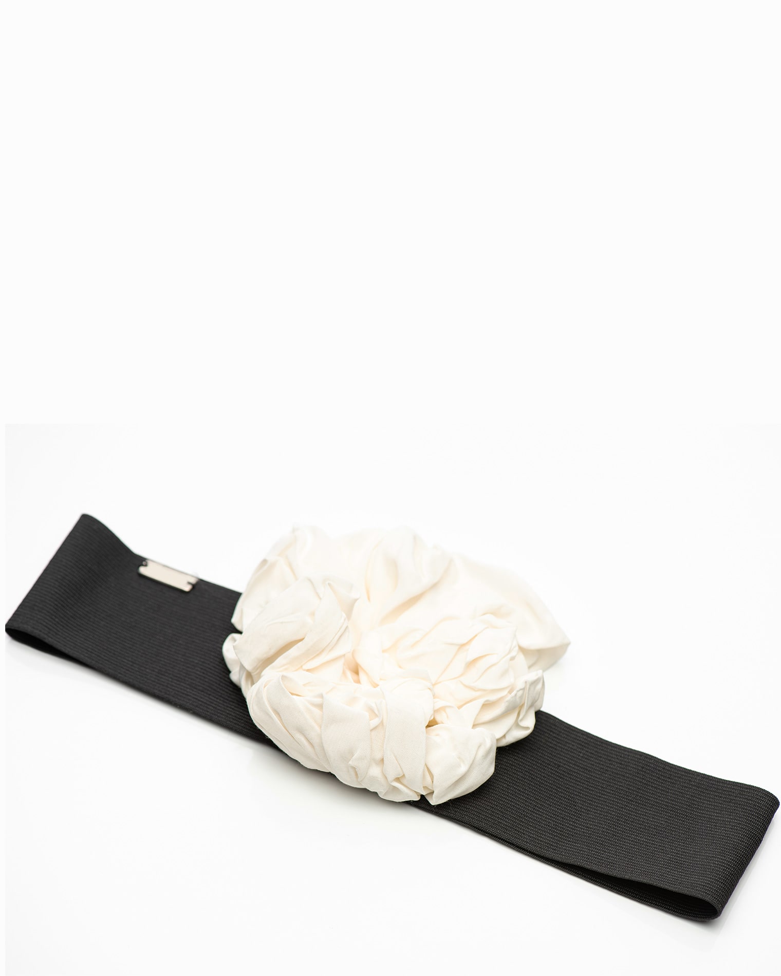 Dahlia Belt With a Flower, White Color