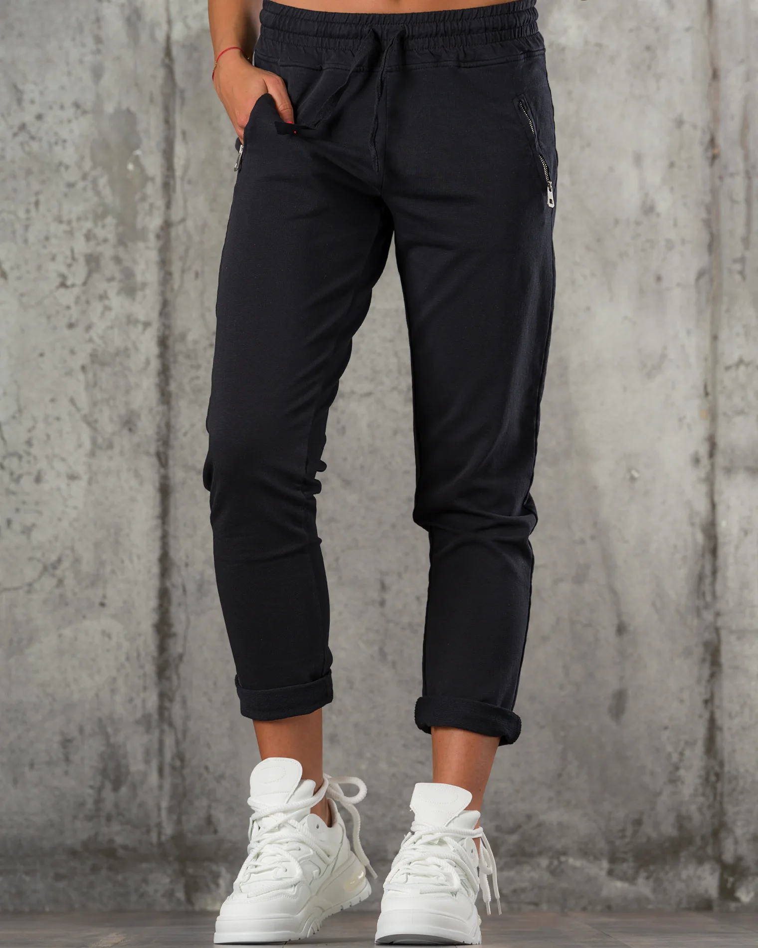 We Can Go Trousers, Black Color