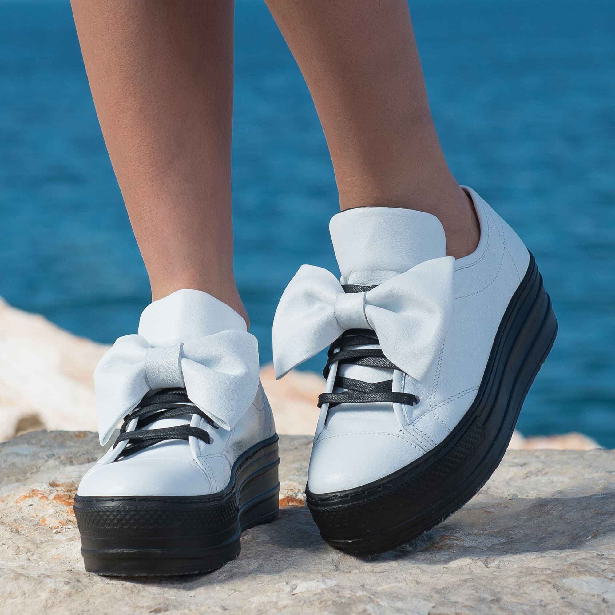 Clover Leather flatform sneakers, White Color