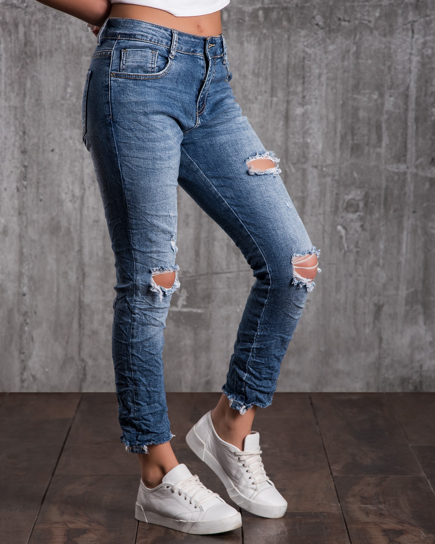 Vista Ripped Jeans, Blue Color