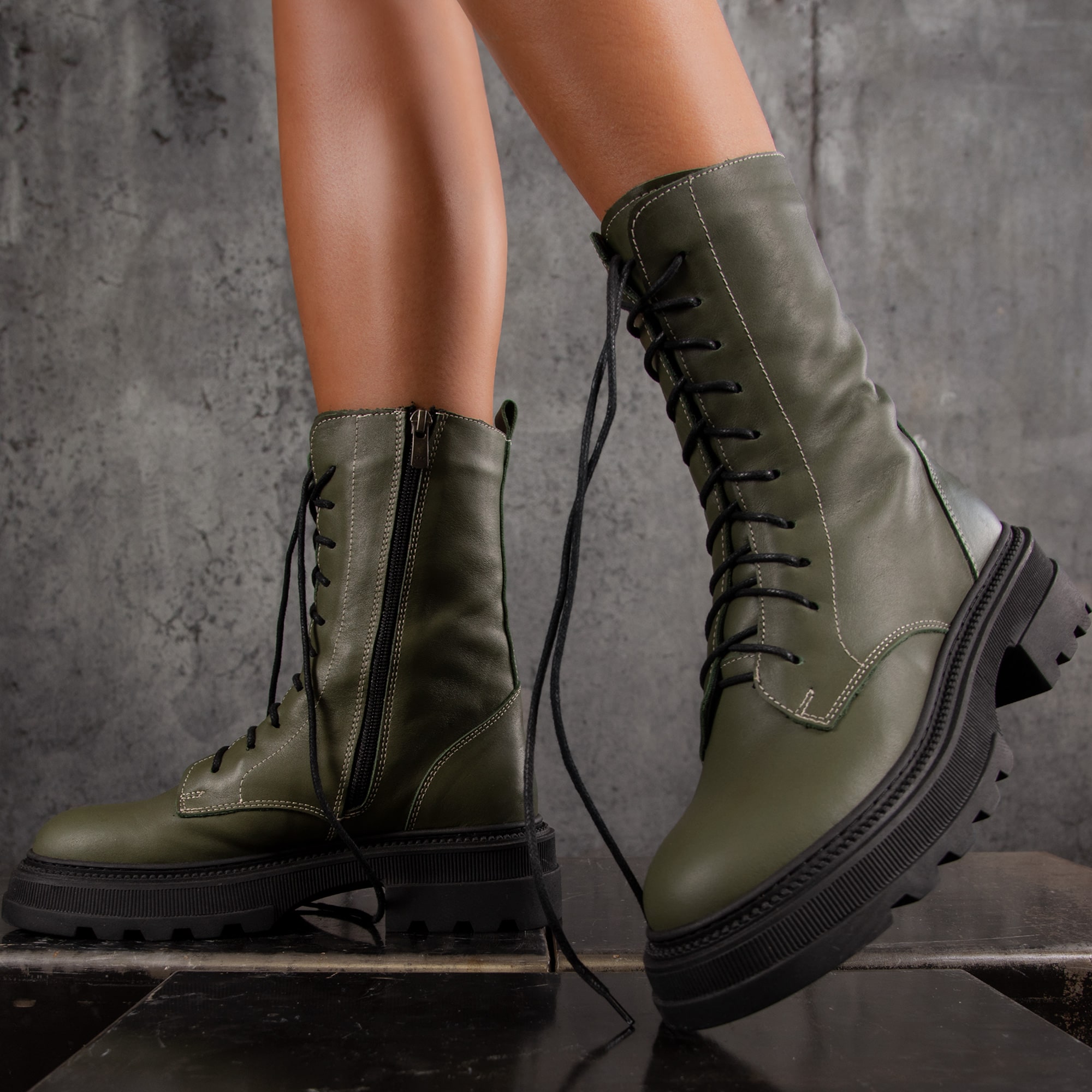 Factor Leather Boots, Green Color