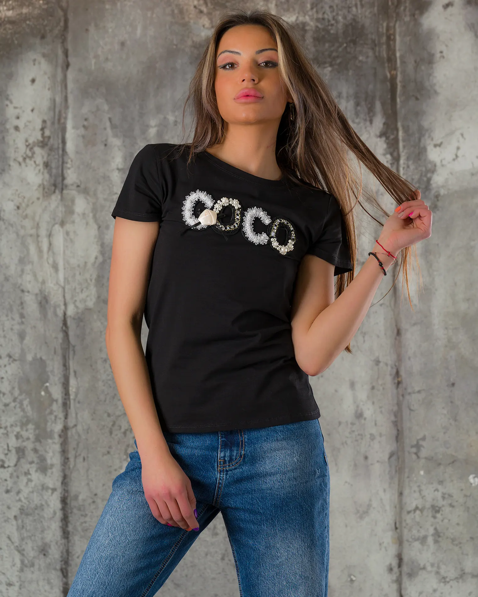 Coco Pearl T-Shirt, Black Color