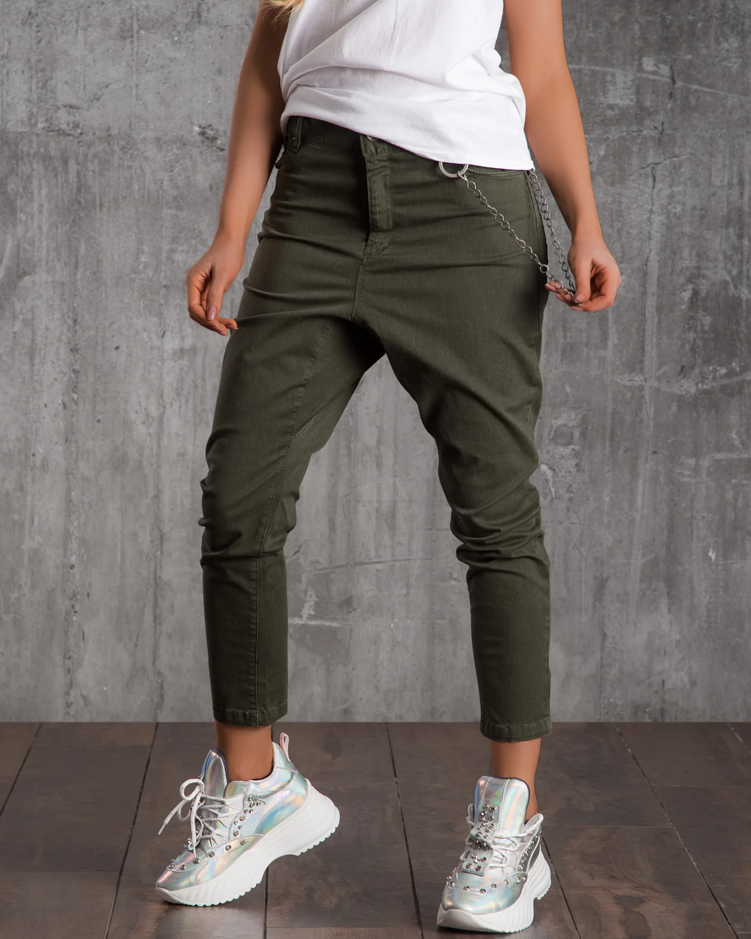 Without Me Trousers With A Chain, Green Color
