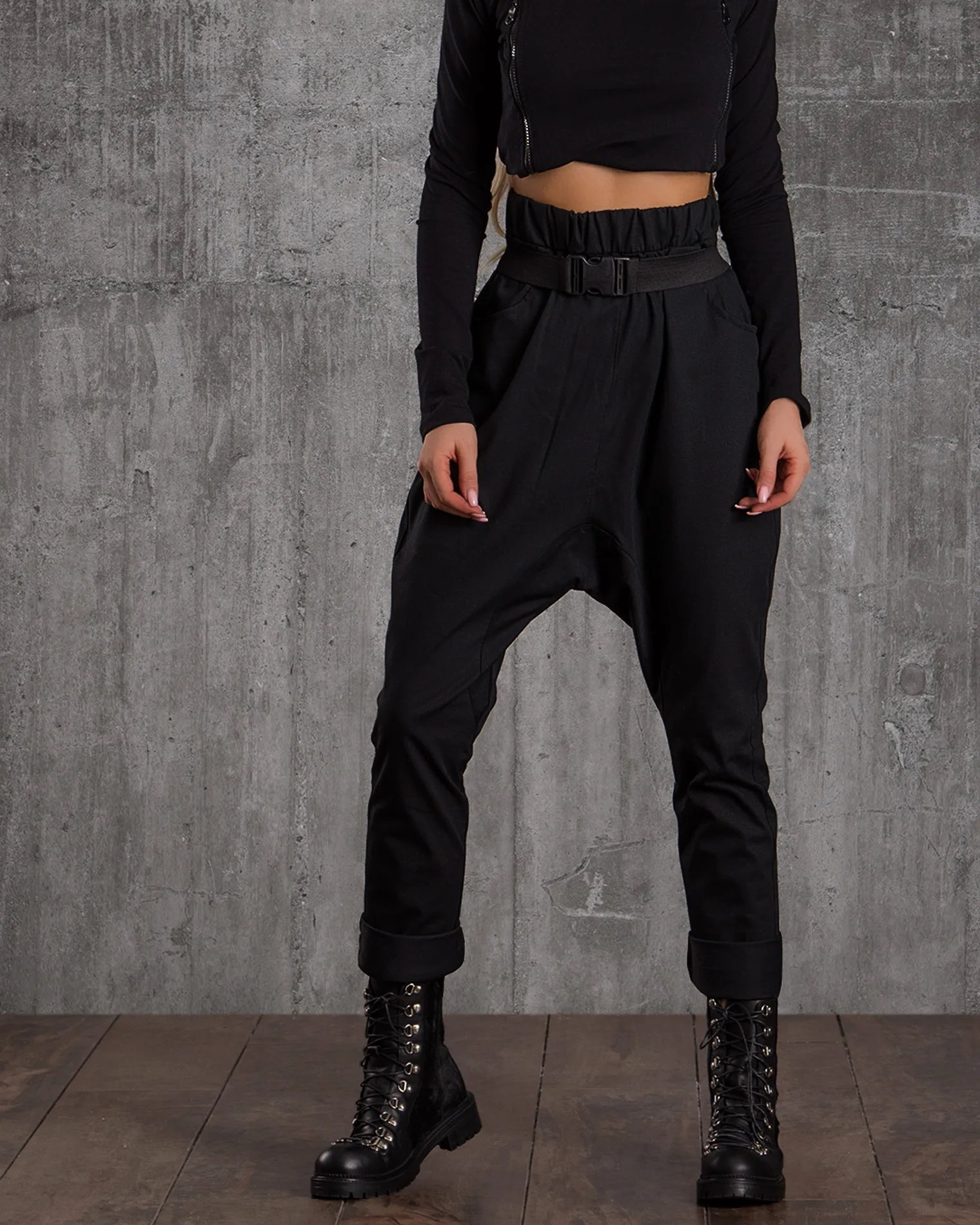 Crush Belted Trousers, Black Color