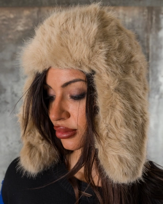 Elizabeth 3.0 Winter Hat, Ecru Color