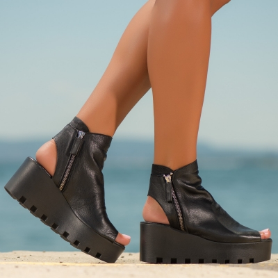Eclipse Peep toe ankle boots, Black Color
