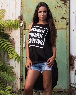 Shopaholic High-low Top, Black Color