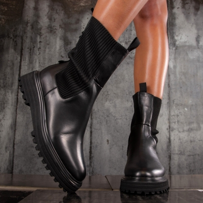 New Beginning Boots, Black Color