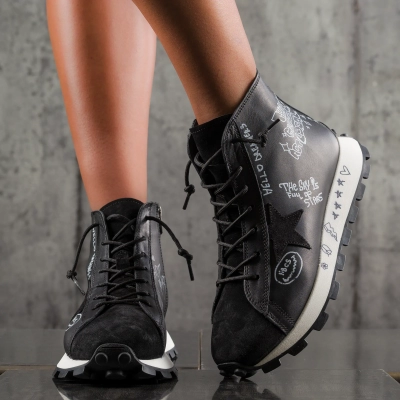 Think Global Graphic Ankle Boots, Black Color