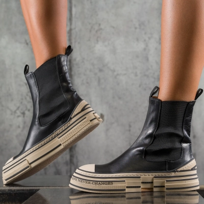 Make Me Feel Boots, Black Color