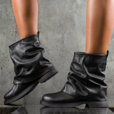 Feel Great About It Boots, Black Color