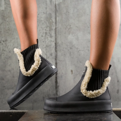 Destination Boots, Black Color