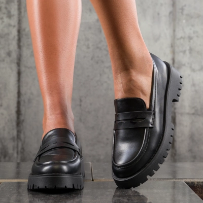 Never Ordinary Loafers, Black Color