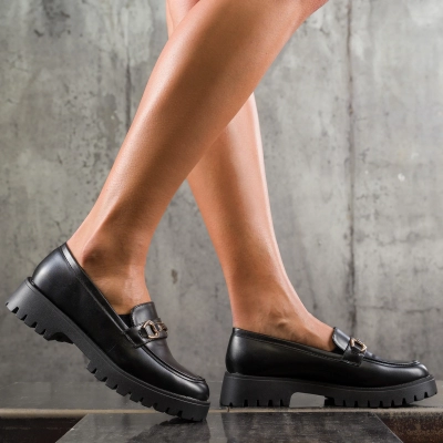 Sandy Loafers, Black Color