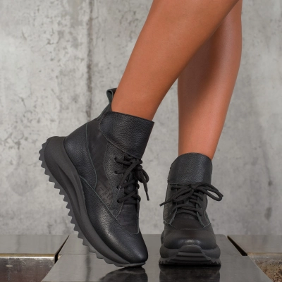 Боти Big Time, Черен Цвят