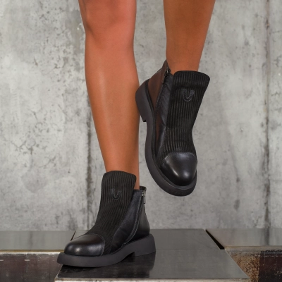 Боти Miraé, Черен Цвят