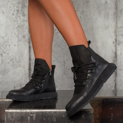 Боти Something About You, Черен Цвят