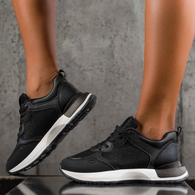 Delgada Trainers, Black Color