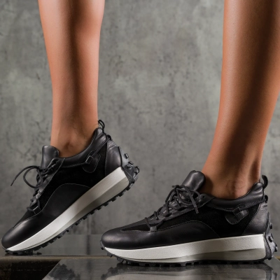 Filter Trainers, Black Color