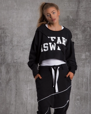 Treat Cropped Sweatshirt, Black Color