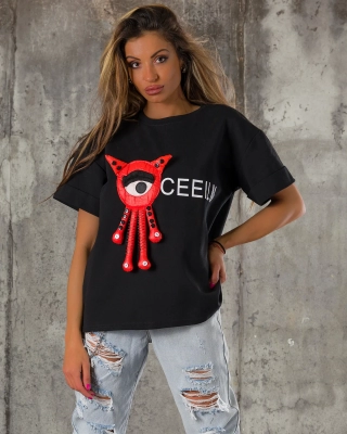 Eccentric T-Shirt, Black Color