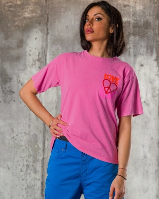 Love Is Air T-Shirt, Pink Color