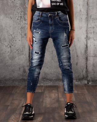 Courtney Jeans, Blue Color