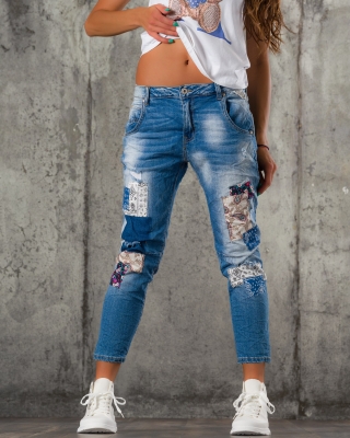 Blueberry Jeans, Blue Color