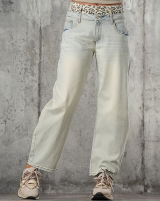 Not In Danger Jeans, Blue Color