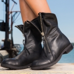 Infinity Asymmetric zip leather boots, Black Color