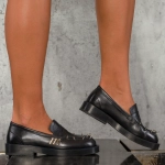 Лоуфъри Vellana, Черен Цвят