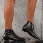 Боти Frida, Черен Цвят