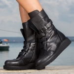 Alternative Chunky sole boots, Black Color